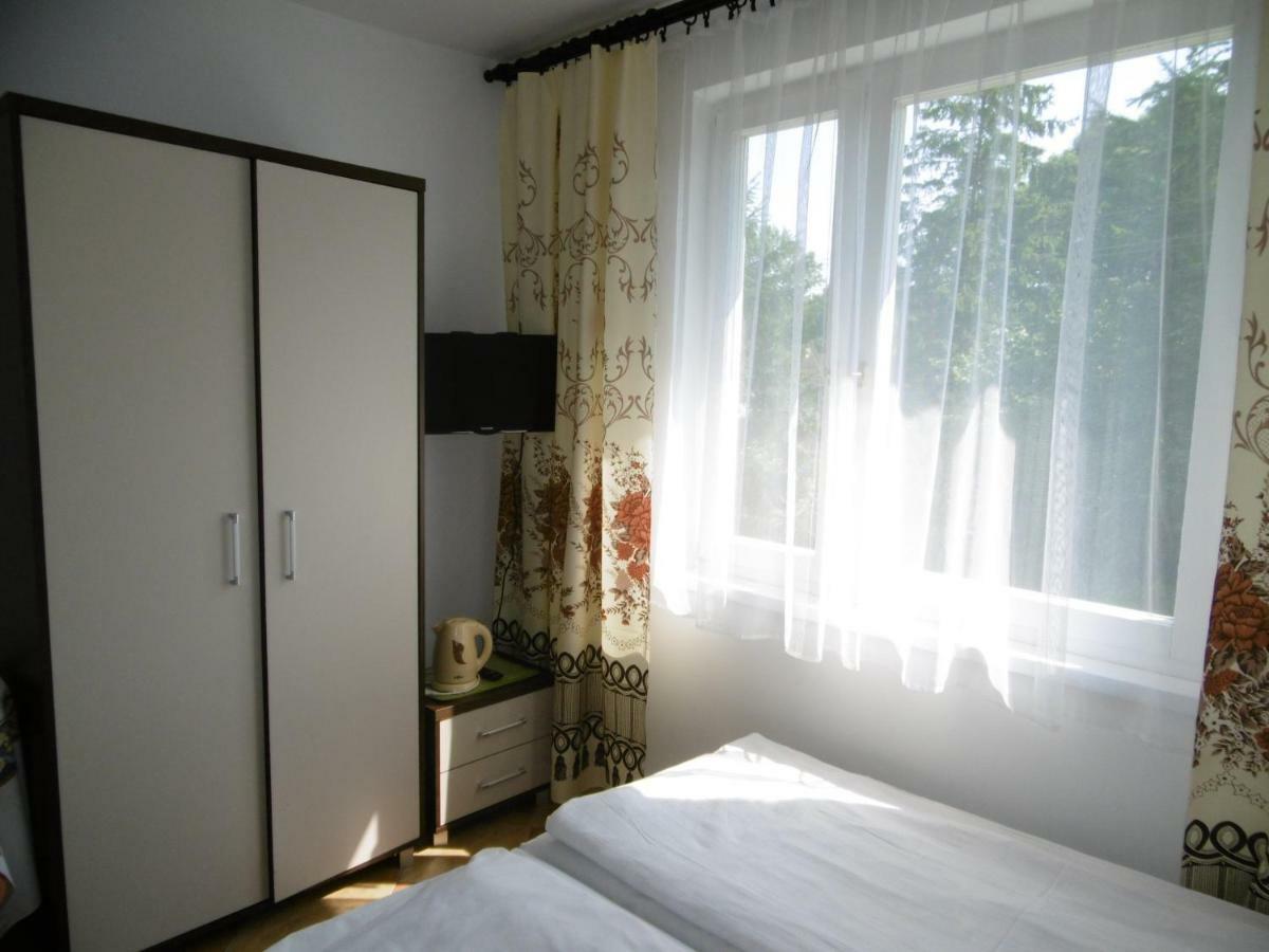 Pokoje U Elzbiety Łeba Exterior foto